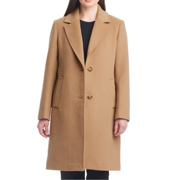 Vince Camuto - Women's Single Breasted
Wool Jacket - Picture 7 of 7